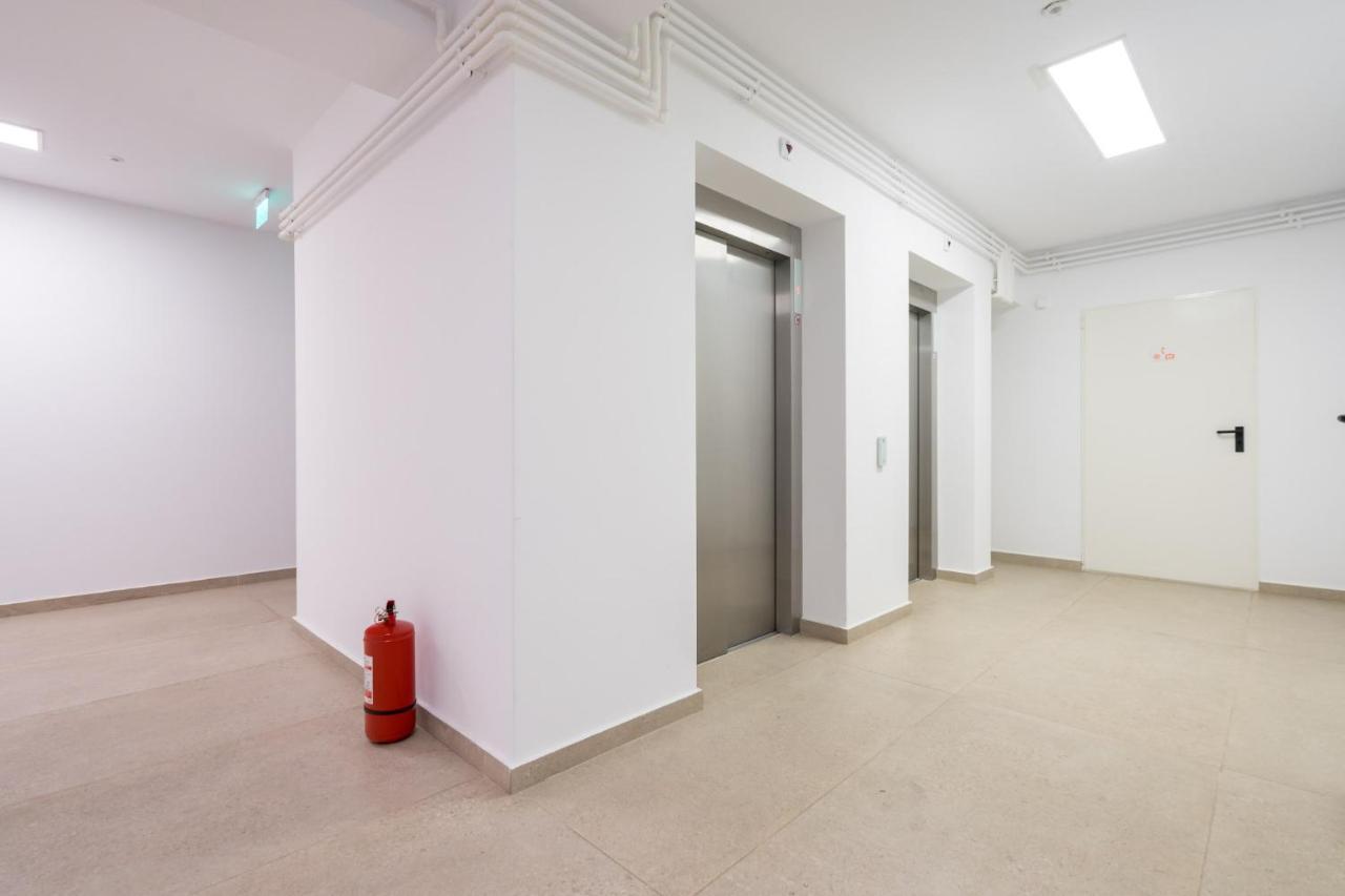 Zen Studios - Central Escape With Parking Bucarest Exterior foto