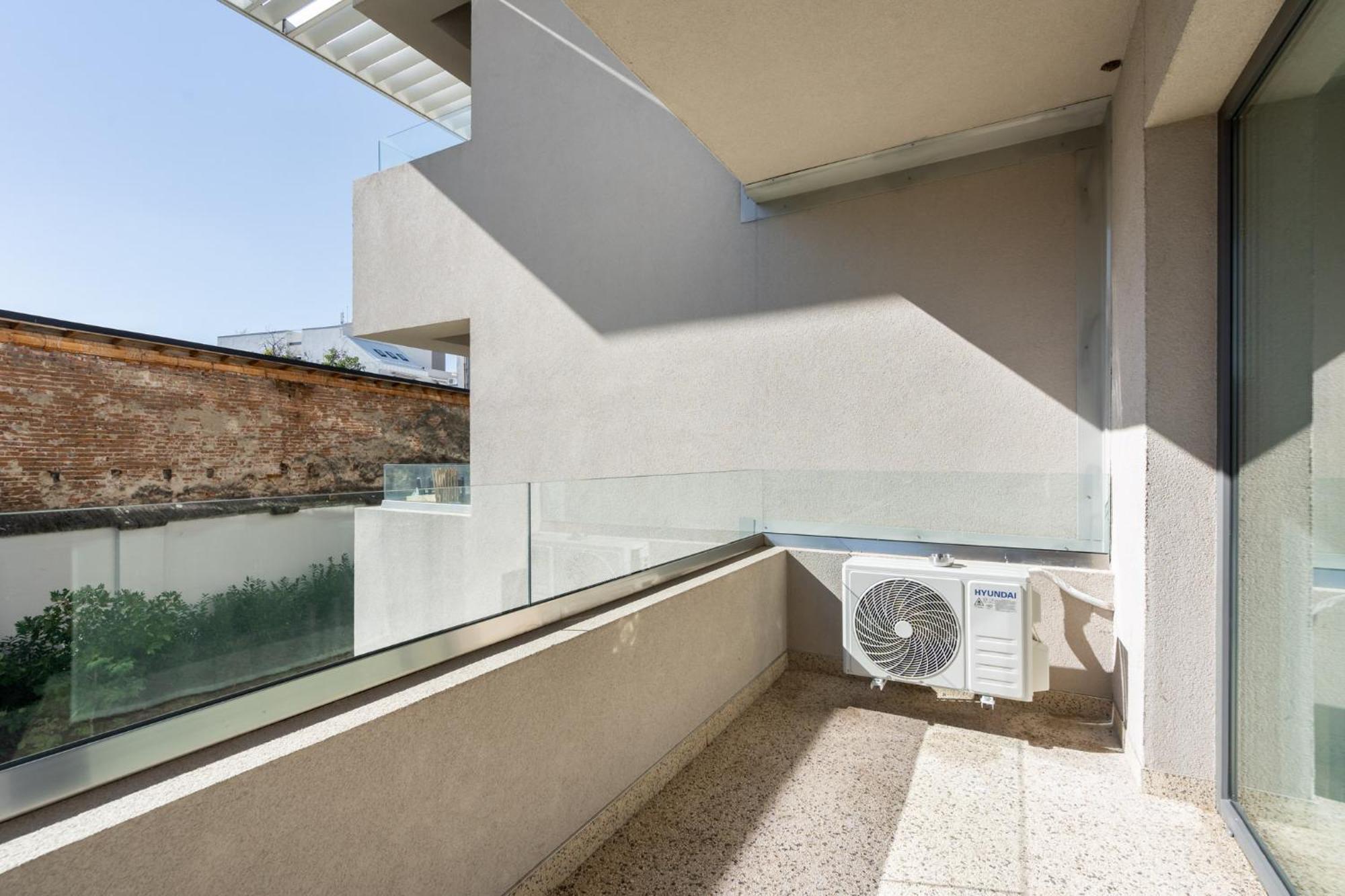 Zen Studios - Central Escape With Parking Bucarest Exterior foto